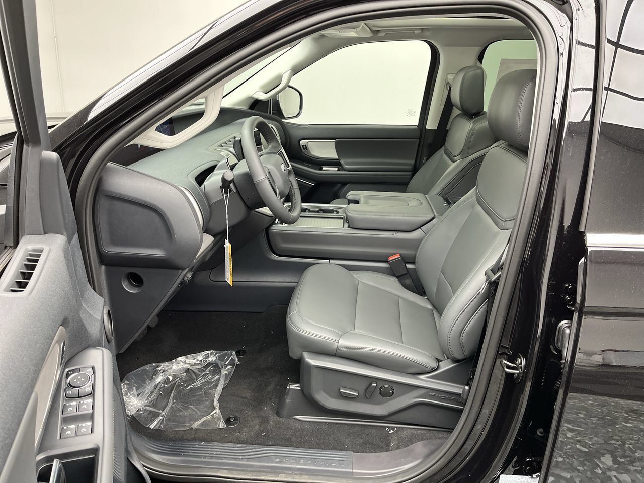 Used 2026 Ford Expedition Max Active AWD/4WD image 3
