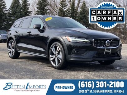 Used 2025 Volvo V60 B5 Cross Country Plus
