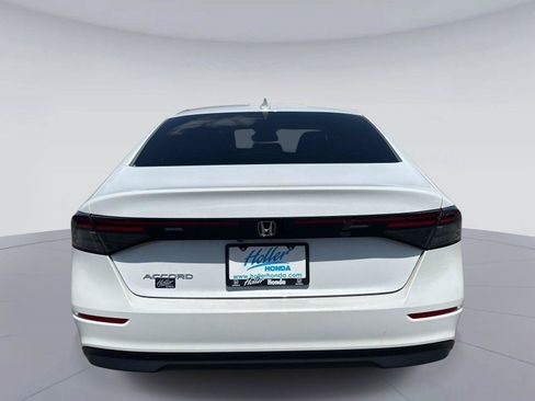 Certified 2023 Honda Accord EX image 5