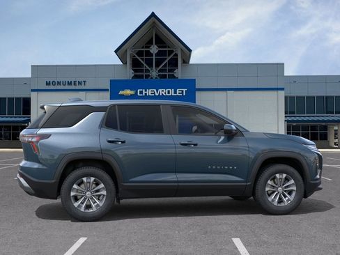 New 2026 Chevrolet Equinox LT w/ LPO, Floor Liner Package FWD image 5