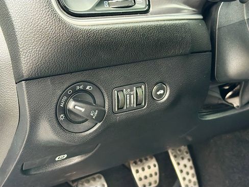 Used 2021 Dodge Challenger R/T Scat Pack image 10