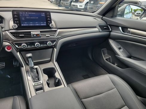 Used 2021 Honda Accord Sport image 16