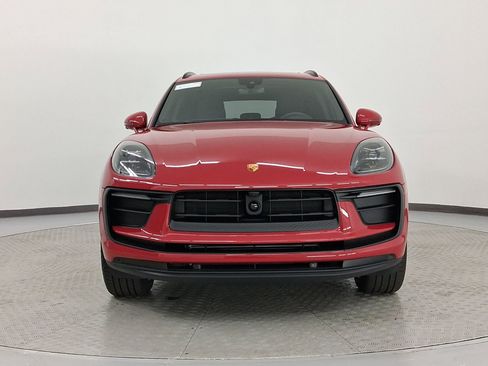 New 2026 Porsche Macan image 10