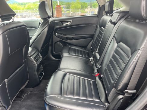 Certified 2023 Ford Edge SEL w/ Convenience Package AWD/4WD image 19
