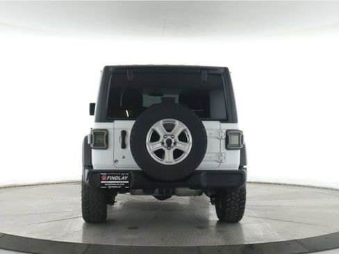 Used 2018 Jeep Wrangler Unlimited Sport S AWD/4WD image 11