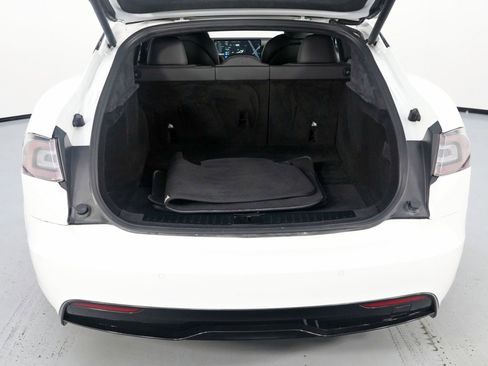Used 2021 Tesla Model S Plaid image 10