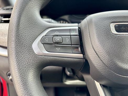 Used 2023 Jeep Compass Sport AWD/4WD image 14