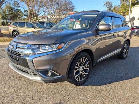 Used 2018 Mitsubishi Outlander GT image 6