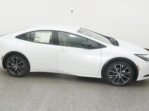 New 2025 Toyota Prius XLE image 48
