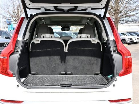 Used 2025 Volvo XC90 B6 Plus w/ Protection Package Premier image 26