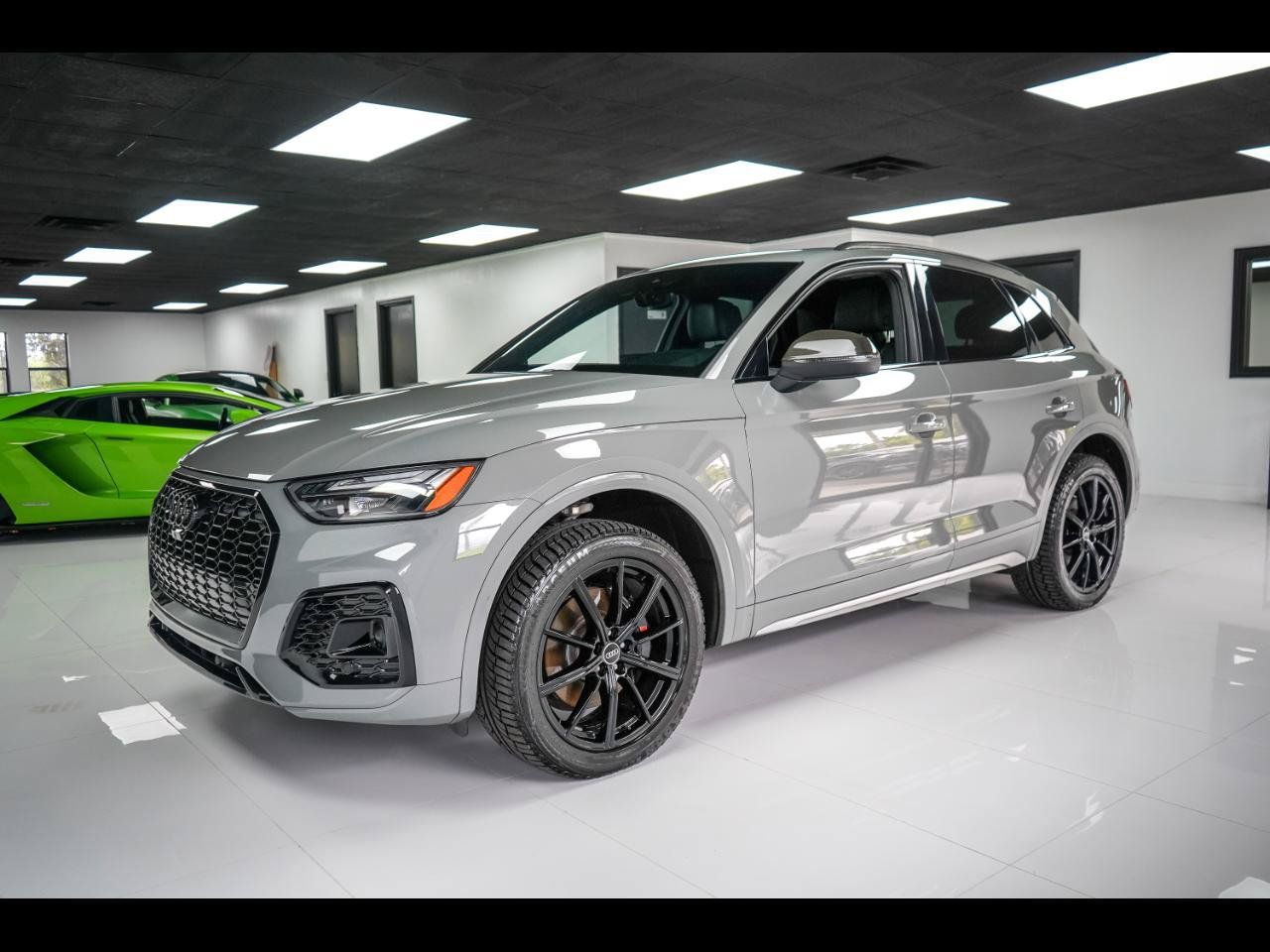 Used 2021 Audi SQ5 Premium Plus w/ Premium Plus Package AWD/4WD image 1