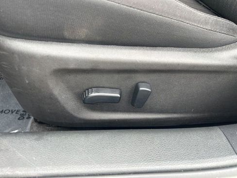 Used 2025 Nissan Altima 2.5 SV image 16