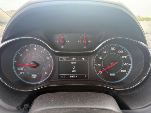 Used 2017 Chevrolet Cruze LT w/ Convenience Package FWD image 16