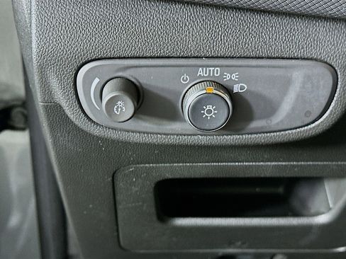 Used 2024 Chevrolet TrailBlazer LS image 17