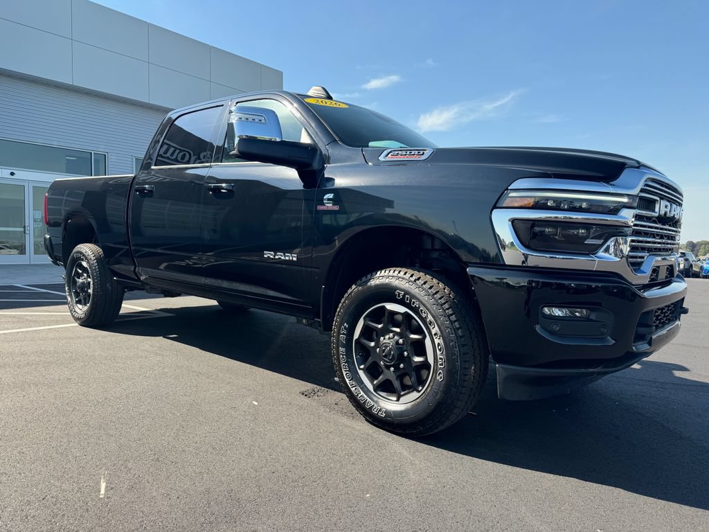 Used 2026 RAM 2500 Laramie AWD/4WD image 3