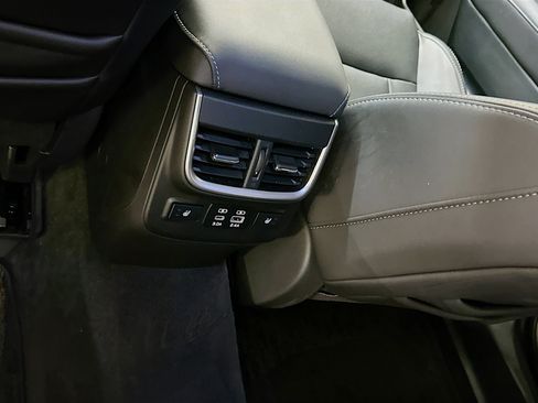 Used 2023 Subaru Outback Limited XT image 29