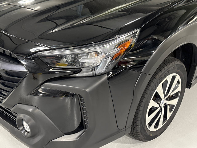 Used 2024 Subaru Outback AWD/4WD image 7