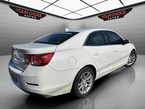 Used 2013 Chevrolet Malibu LT w/ Power Convenience Package FWD image 5