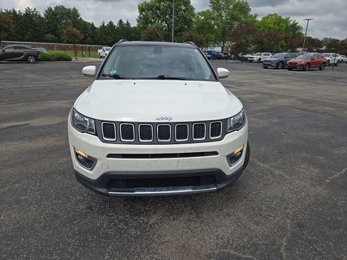 Used 2019 Jeep Compass Limited AWD/4WD image 4