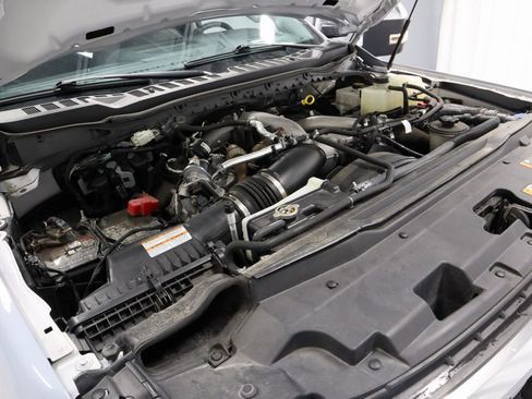 Certified 2024 Ford F350 Lariat w/ Lariat Ultimate Package image 19