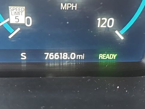 Used 2023 Ford F150 Limited image 27