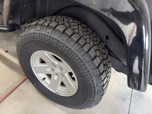 Used 2005 Jeep Wrangler X w/ Rocky Mountain Edition Group AWD/4WD image 7