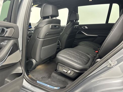 New 2026 BMW X7 xDrive40i w/ M Sport Package image 29