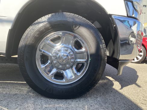 Used 2020 RAM 2500 Tradesman image 22