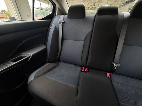 Used 2025 Nissan Versa SV FWD image 37