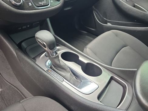 Used 2021 Chevrolet Malibu LS FWD image 22