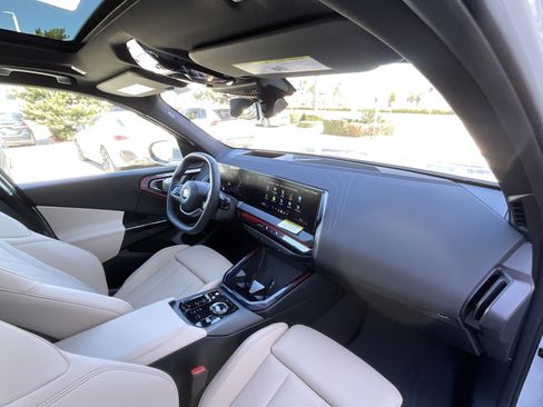 New 2026 BMW X3 xDrive30 w/ Premium Package image 21