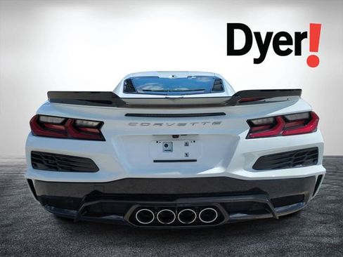 Used 2025 Chevrolet Corvette Z06 w/ Chrome Exterior Badge Package RWD image 5