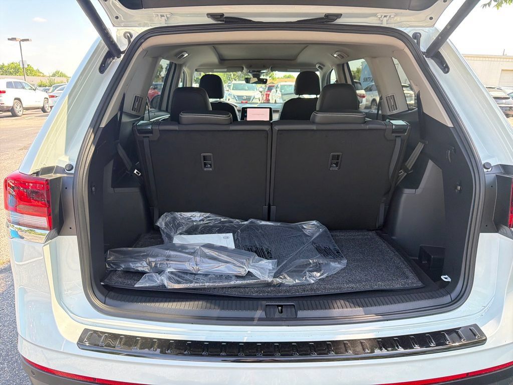 Used 2026 Volkswagen Atlas SE AWD/4WD image 26