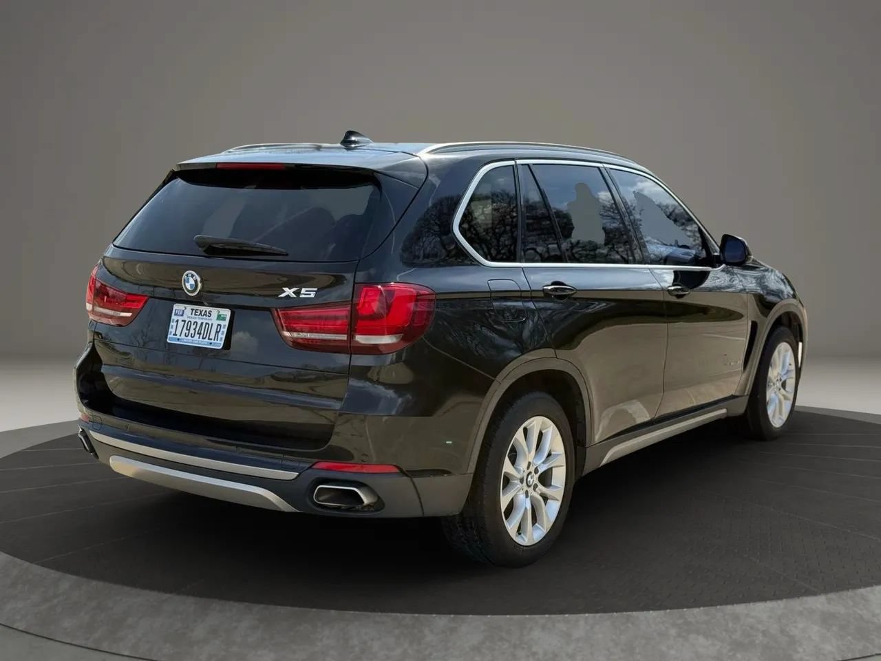 Used 2018 BMW X5 sDrive35i RWD image 7