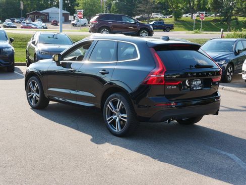 Used 2021 Volvo XC60 T5 Momentum w/ Premium Package AWD/4WD image 5