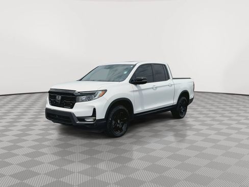 Used 2024 Honda Ridgeline Black Edition image 4