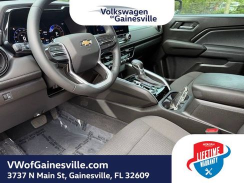Used 2024 Chevrolet Colorado LT w/ LT Convenience Package AWD/4WD image 18