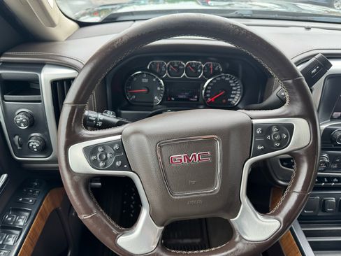 Used 2014 GMC Sierra 1500 SLT w/ SLT Crew Cab Value Package image 15