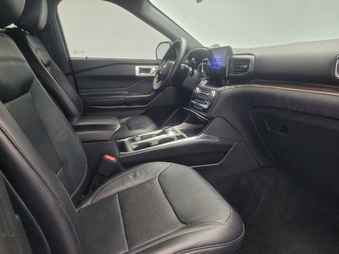 Used 2020 Ford Explorer Limited AWD/4WD image 21