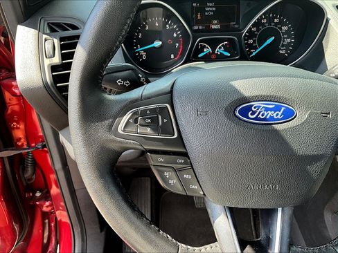 Used 2019 Ford Escape SEL AWD/4WD image 11