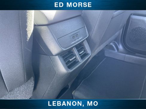 Used 2025 Chevrolet Equinox LT image 20