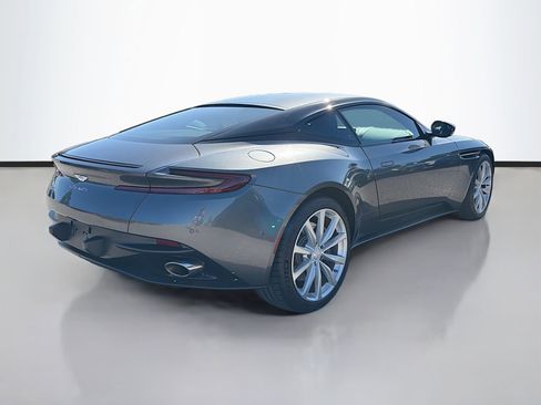Used 2018 Aston Martin DB11 V12 image 4