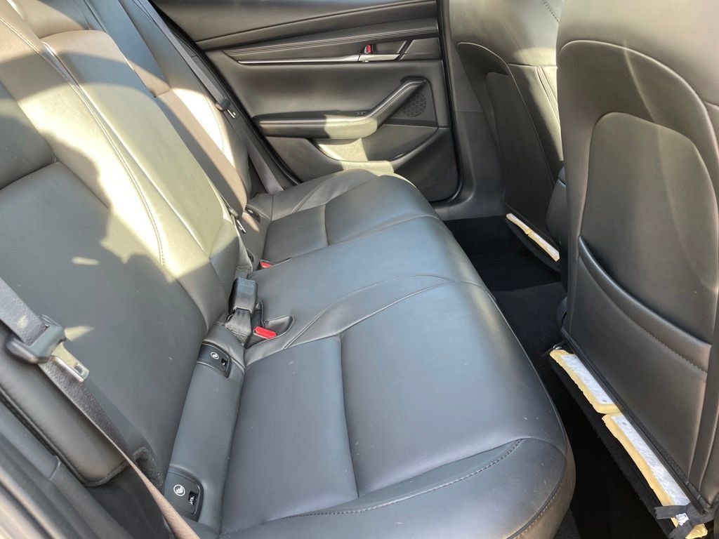 Used 2024 MAZDA MAZDA3 s FWD image 21