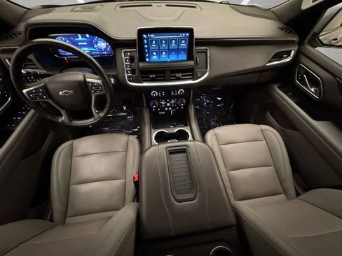 Used 2022 Chevrolet Tahoe Z71 w/ Luxury Package image 20