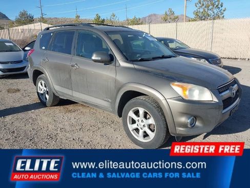 Used 2012 Toyota RAV4 Limited w/ Navigation Value Pkg image 2