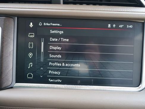 Used 2023 GMC Yukon Denali w/ Advanced Technology Package AWD/4WD image 50