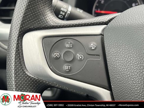 Certified 2023 GMC Acadia SLE w/ Driver Convenience Package image 24