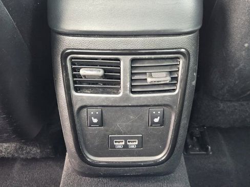 Used 2022 Dodge Charger SXT w/ Plus Group RWD image 29