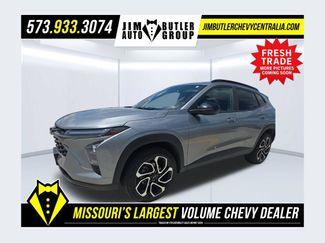 Used 2025 Chevrolet Trax RS w/ Driver Confidence Package FWD video 1
