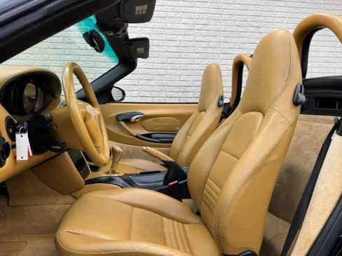Used 2003 Porsche Boxster RWD image 26